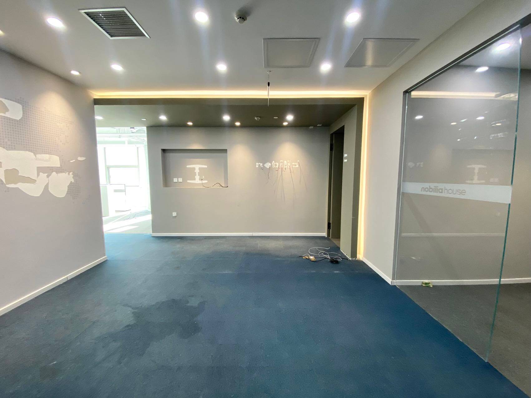 浦项中心  300平米办公室